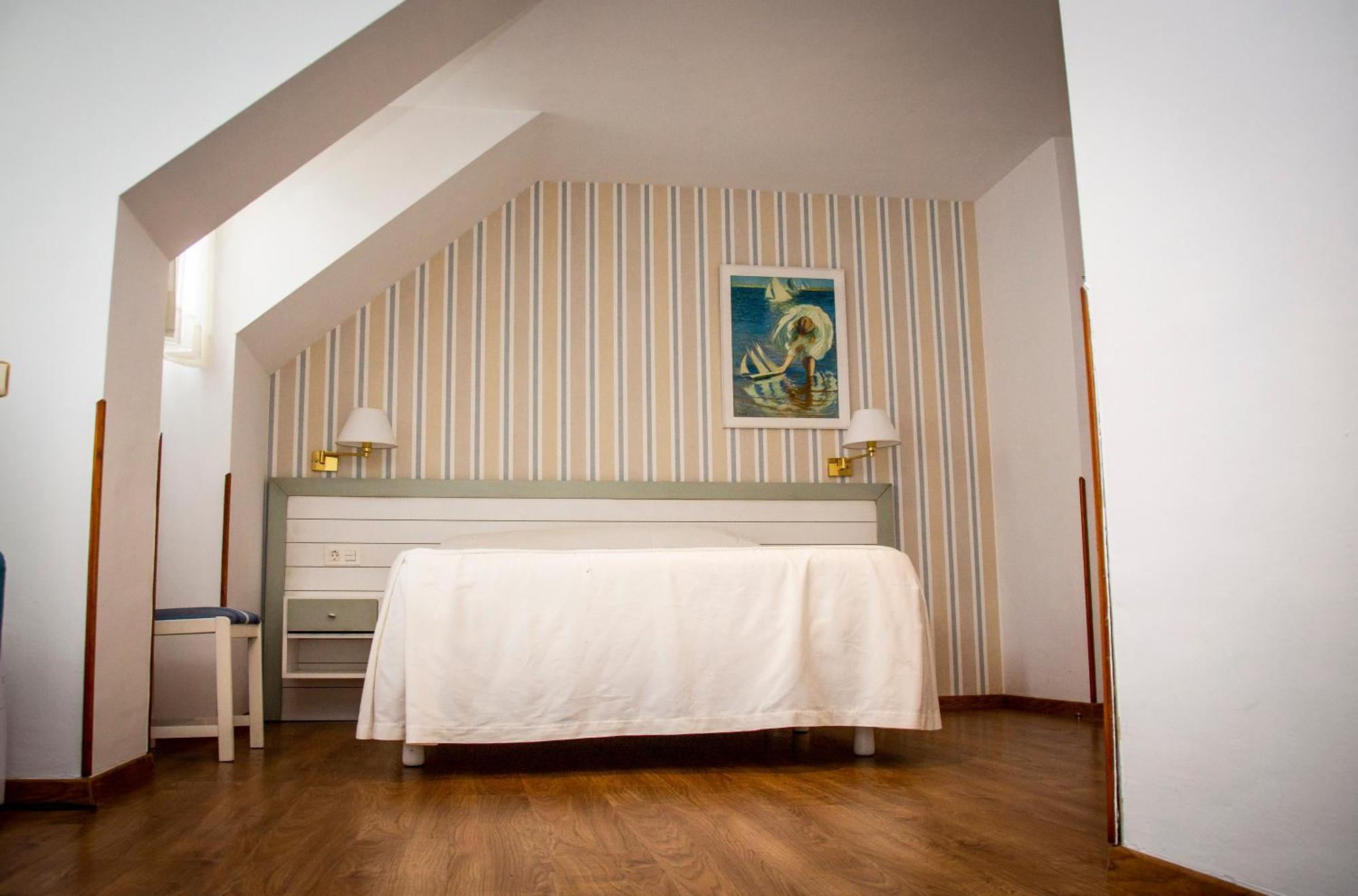 Isabel - Suarez Inclan 38 Hotel Cudillero Luaran gambar
